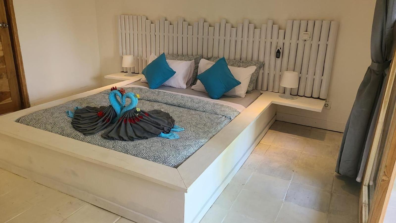 Tiki Boutique Hotel Spa Lombok Selong Belanak Luaran gambar