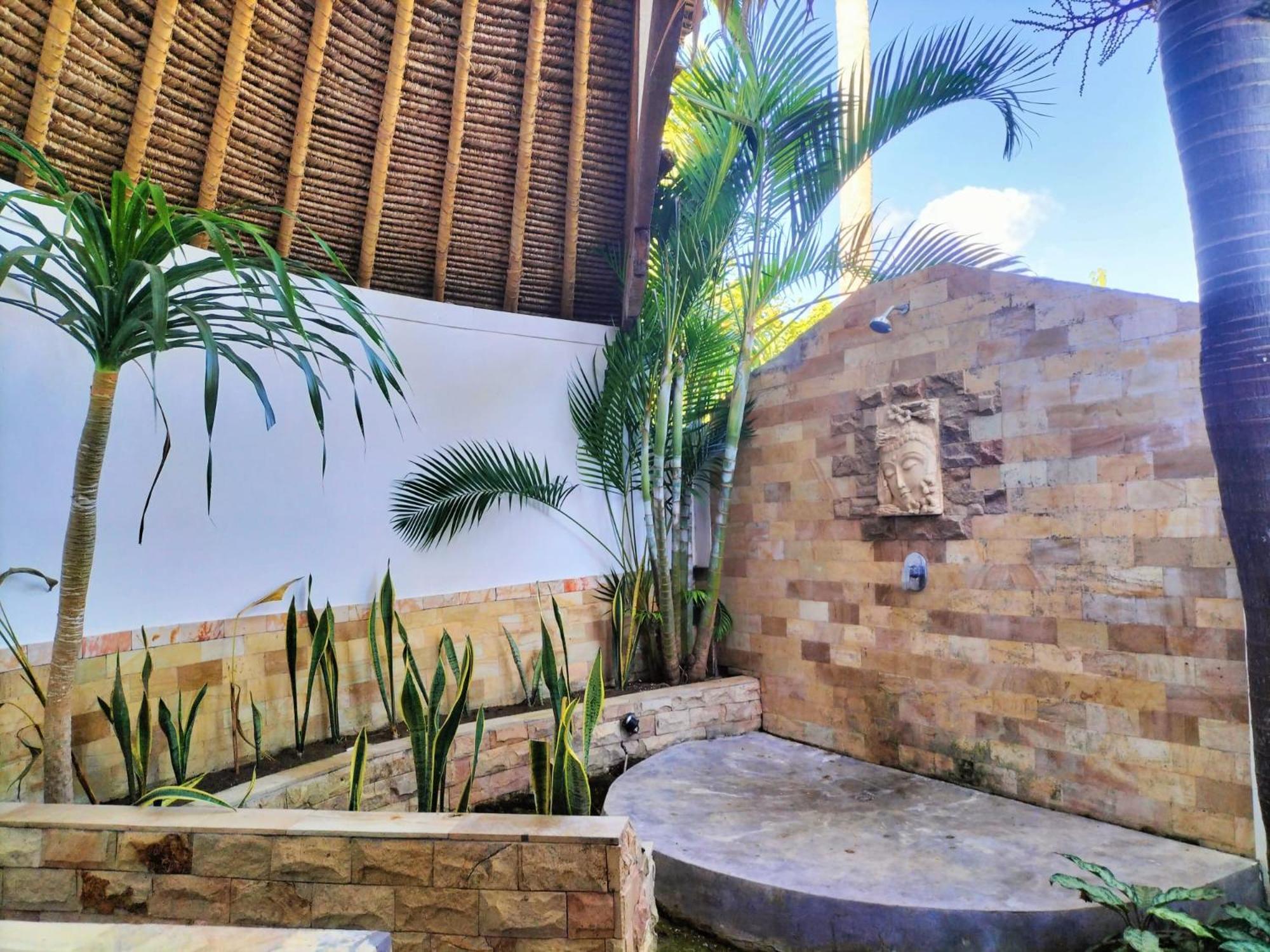 Tiki Boutique Hotel Spa Lombok Selong Belanak Luaran gambar